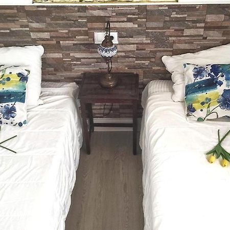 Apartamento con azotea privada para parejas y familias Conil De La Frontera Bagian luar foto