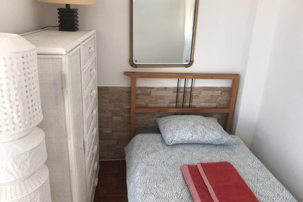 Apartamento con azotea privada para parejas y familias Conil De La Frontera Bagian luar foto